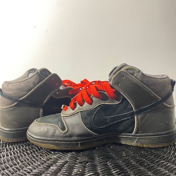 Nike SB . MF DOOM - Picture 8 of 11